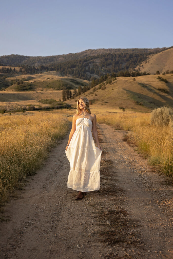 Montana high school senior portrait adventure near Ennis