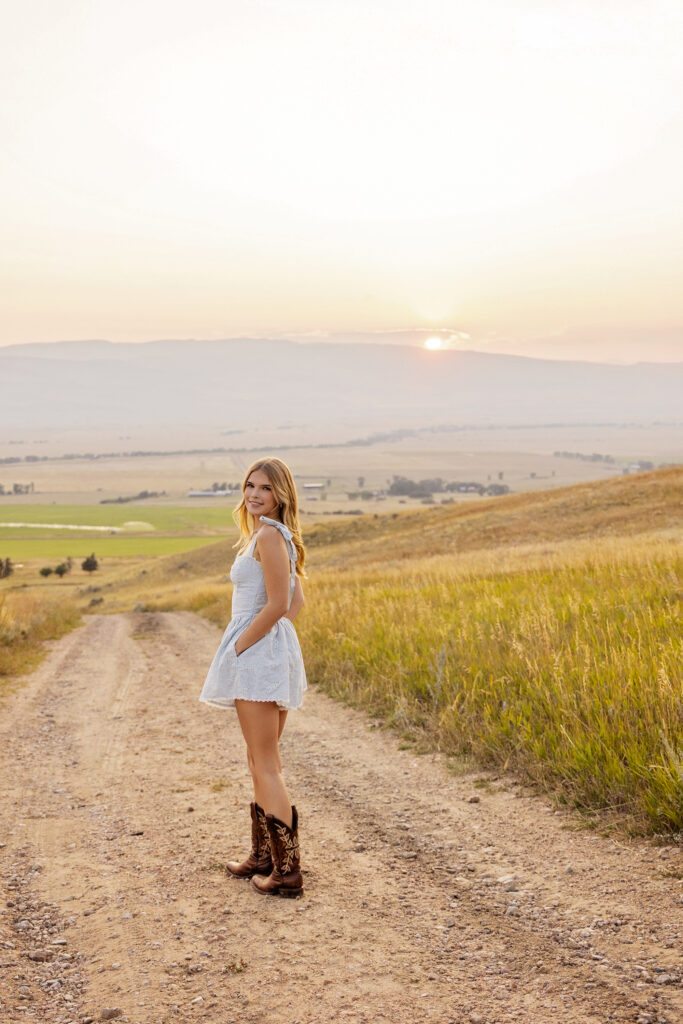 Adventurous outdoor senior photos near Ennis Montana